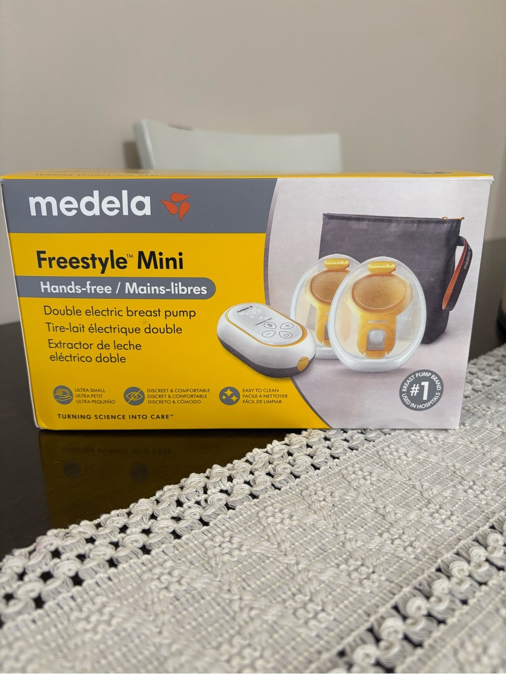 Medela Freestyle Mini Double Electric Breast Pump